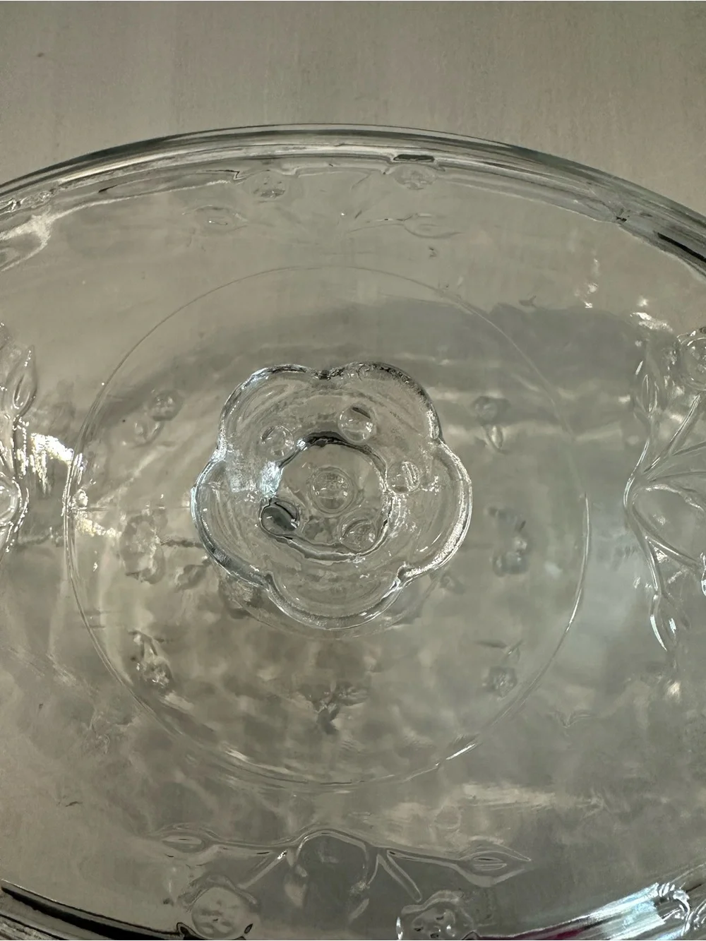 Anchor Hocking Vintage Savannah Clear Floral 2-Quart Oval Casserole Dish w/ Lid